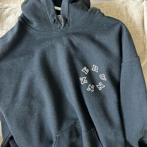 runnnner hoodie size medium